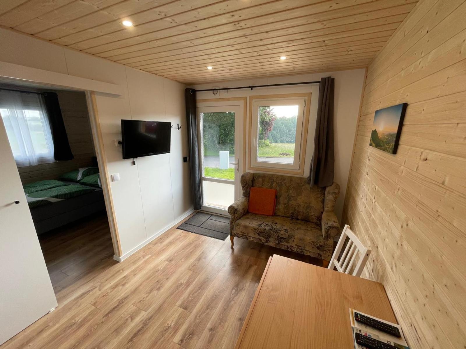 Tinyhaus #1 Huelben - Ortsrand - Kostenlose Parkplaetze Hulben Exterior photo